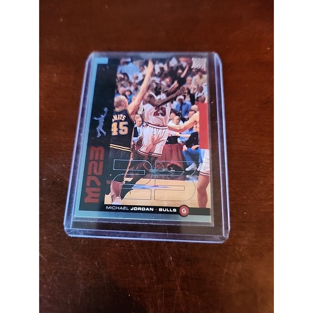 1999 Upper Deck MJ23 Michael Jordan Insert Card #M26- Chicago Bulls🔥CLEAN🔥